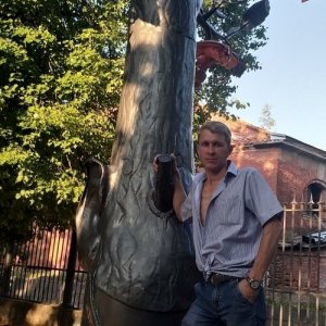 Олег , 46 лет